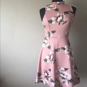 Soprano Pink Floral A-line Dress New Large